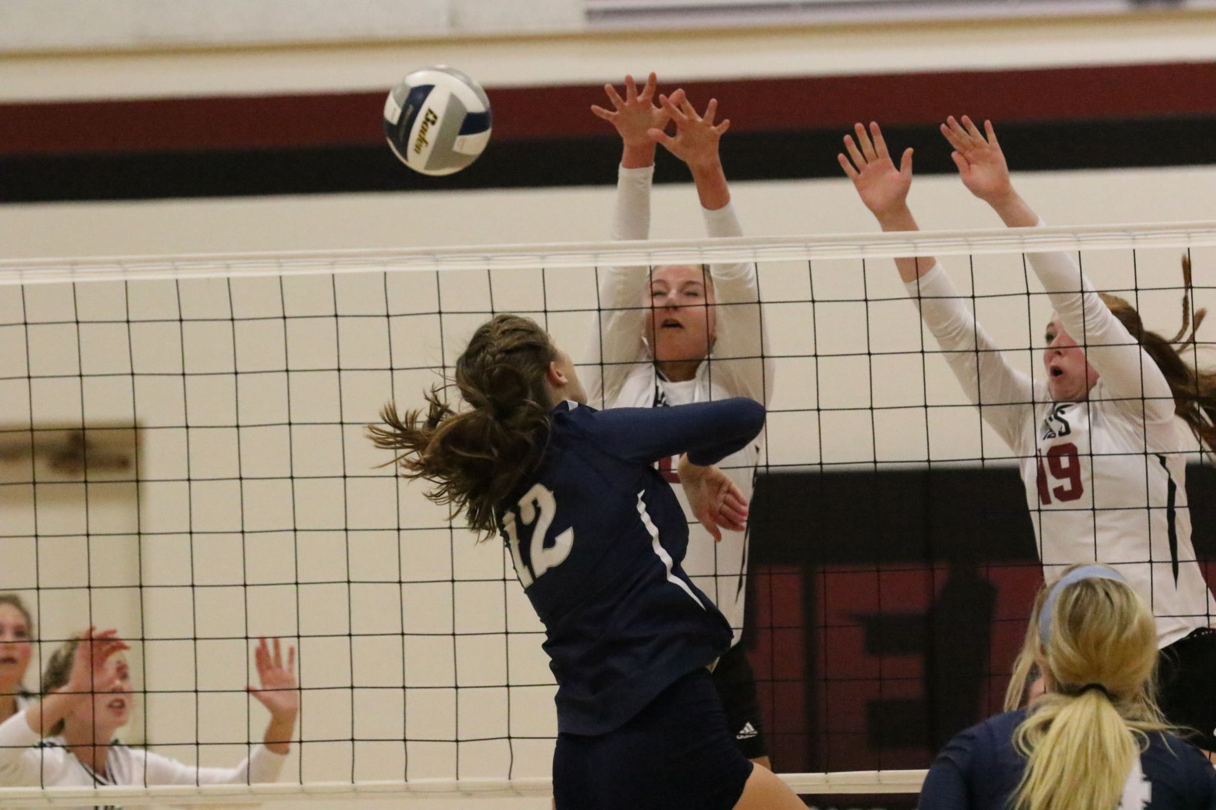 Cross County vs. Heartland volleyball 36.JPG